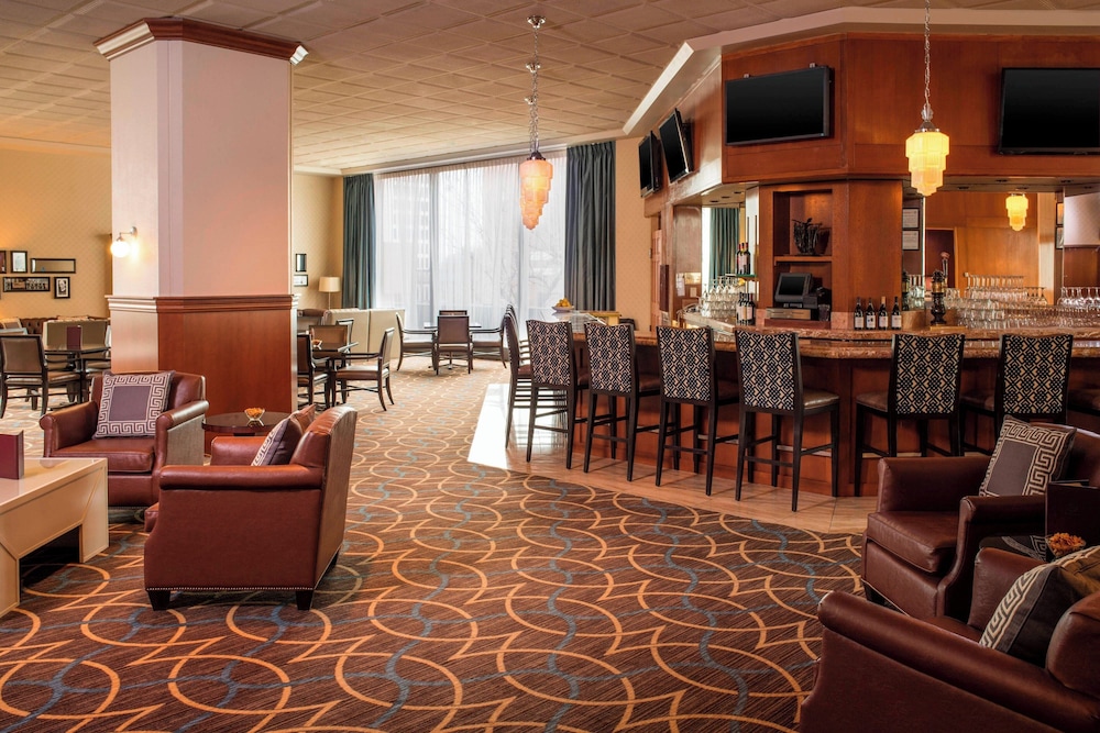 The Plaza Hotel Columbus at Capitol Square - photo 24