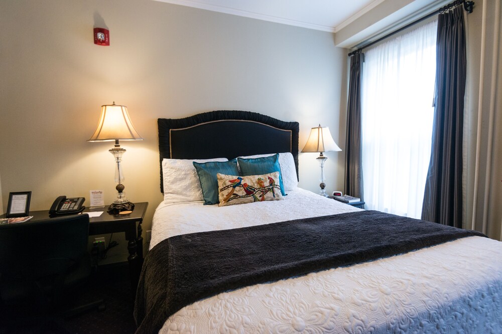 Camas Boutique Hotel - photo 24