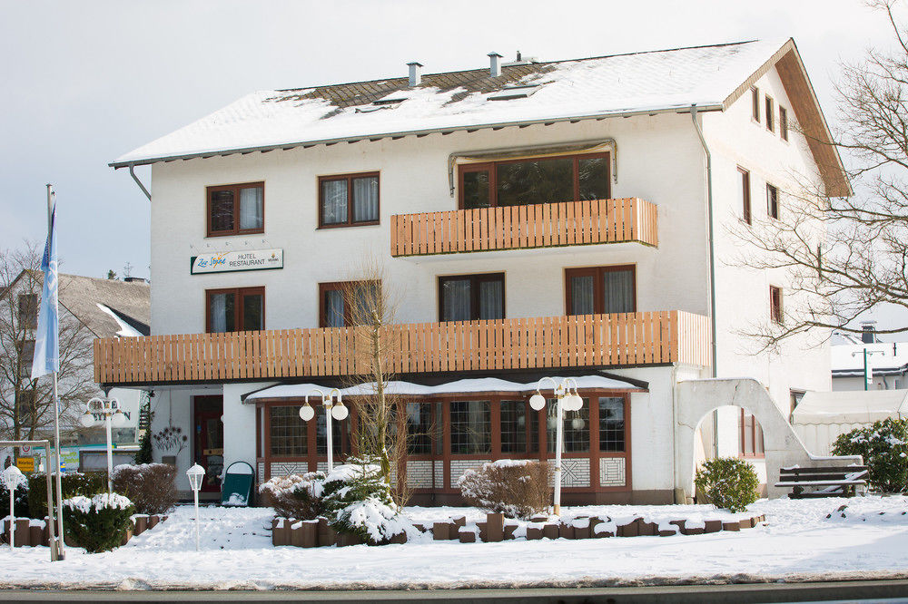 Smart Resorts Haus Azur Ferienwohnung 801 — 4-Star Luxury Hotel in Winterberg, Germany