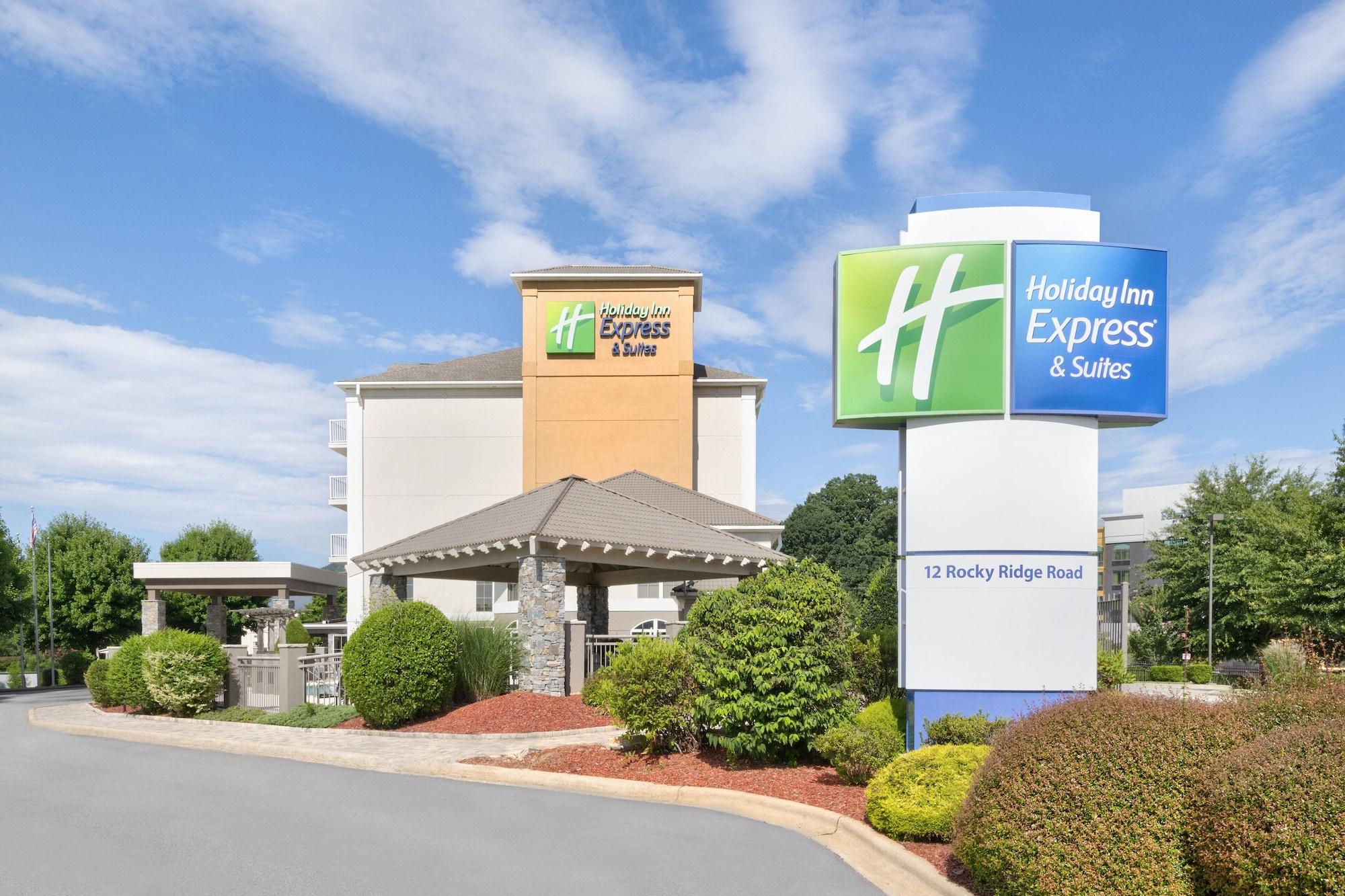 Holiday Inn Express & Suites A