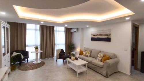 Piso Malaga Cerca Playa - last minute hotel in Malaga