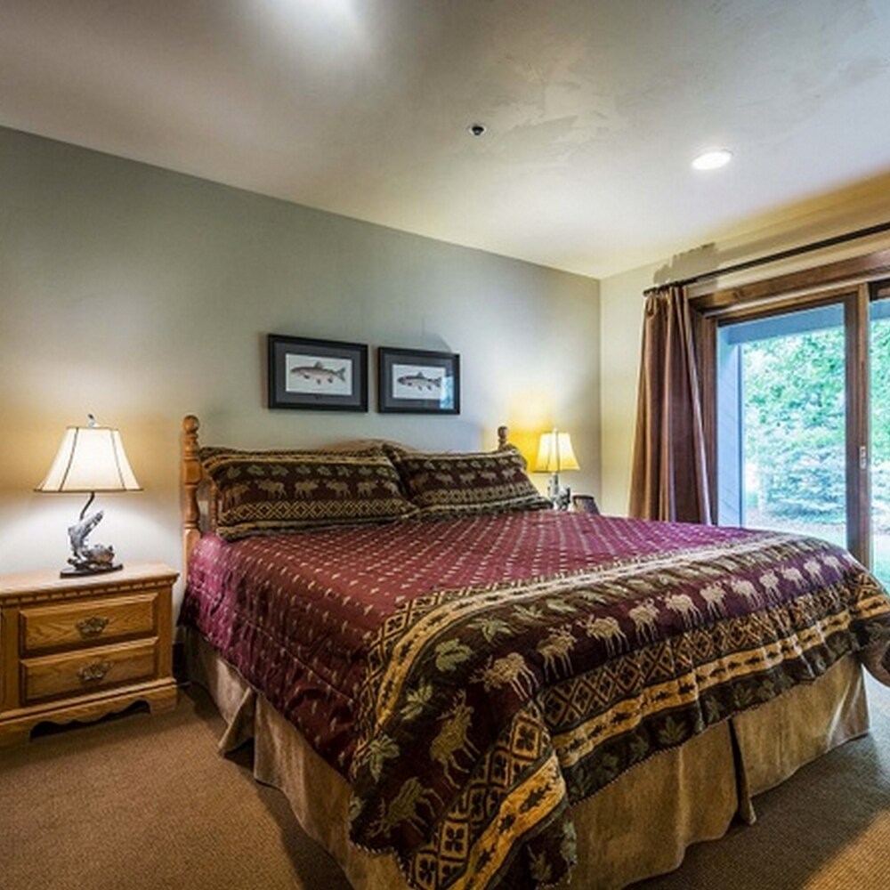 Abode on Silver Creek - photo 9