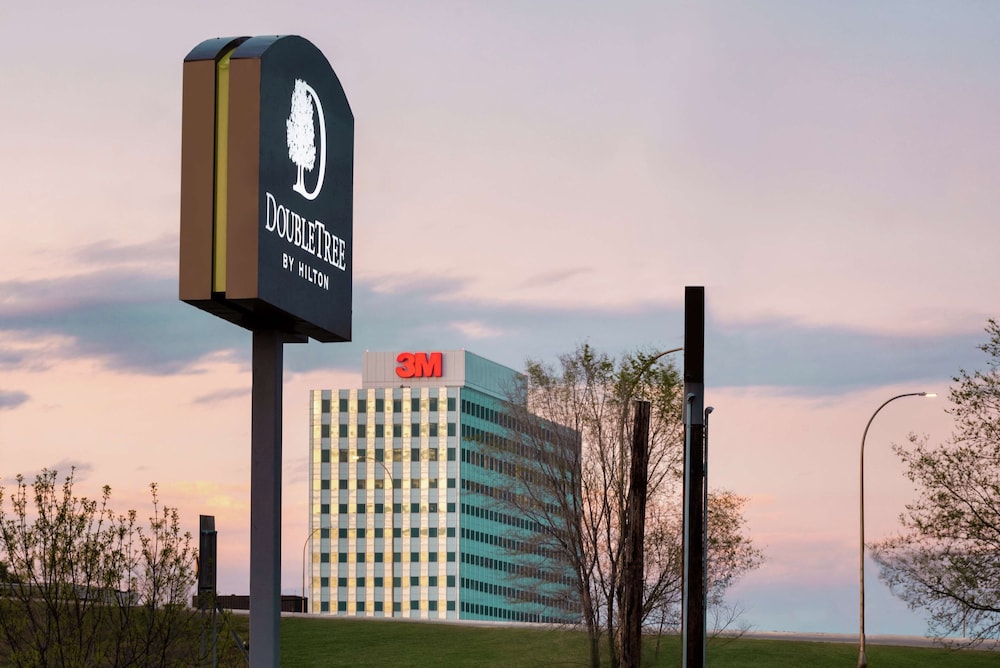 DoubleTree by Hilton St. Paul East - photo 52