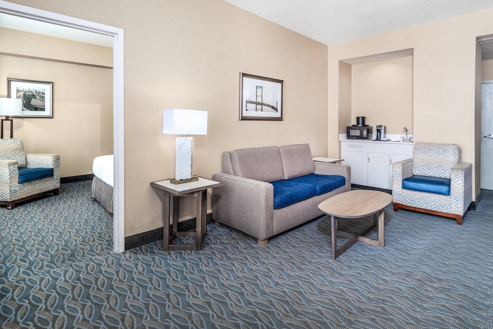 Crowne Plaza Los Angeles Harbor Hotel by IHG - photo 27