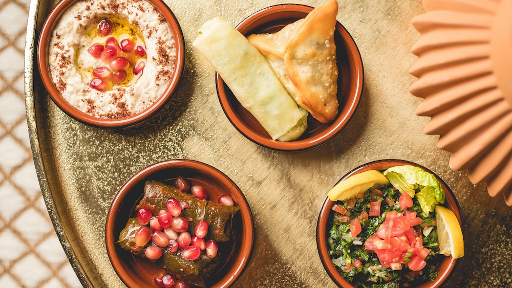 מזון ומשקאות