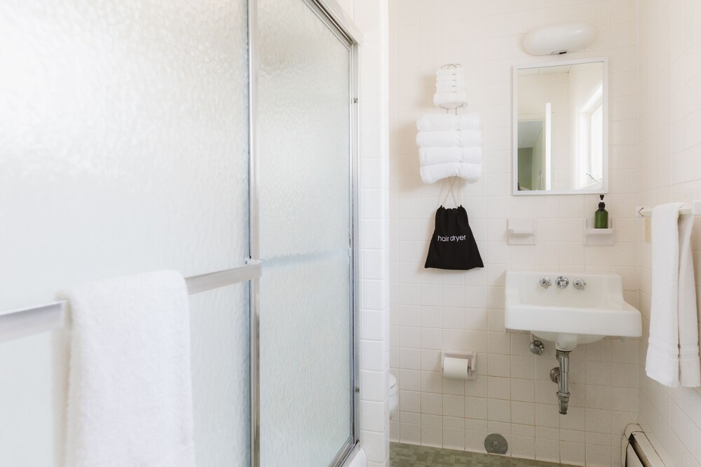 Motel Bear Lake - photo 42