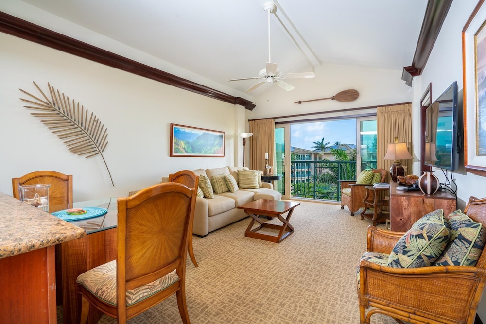Waipouli Beach Resort E 406 - photo 9