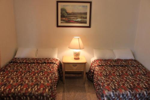 The Beach Hotel - photo 4