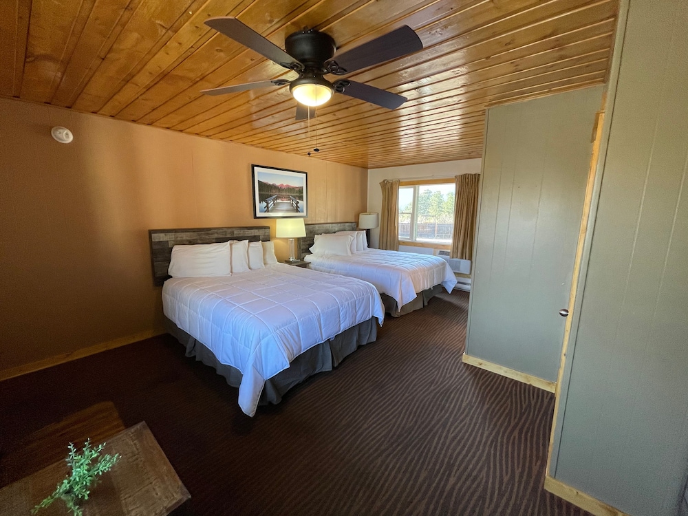 Estes Mountain Inn - photo 10