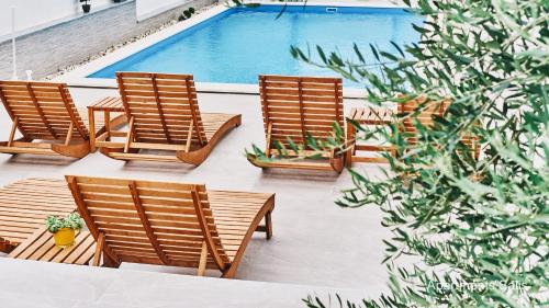 Salis Apartments — 4-Star Luxury Hotel in Vrsi, Croatia