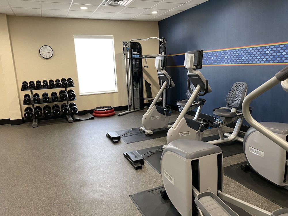 Hampton Inn El Reno - photo 46