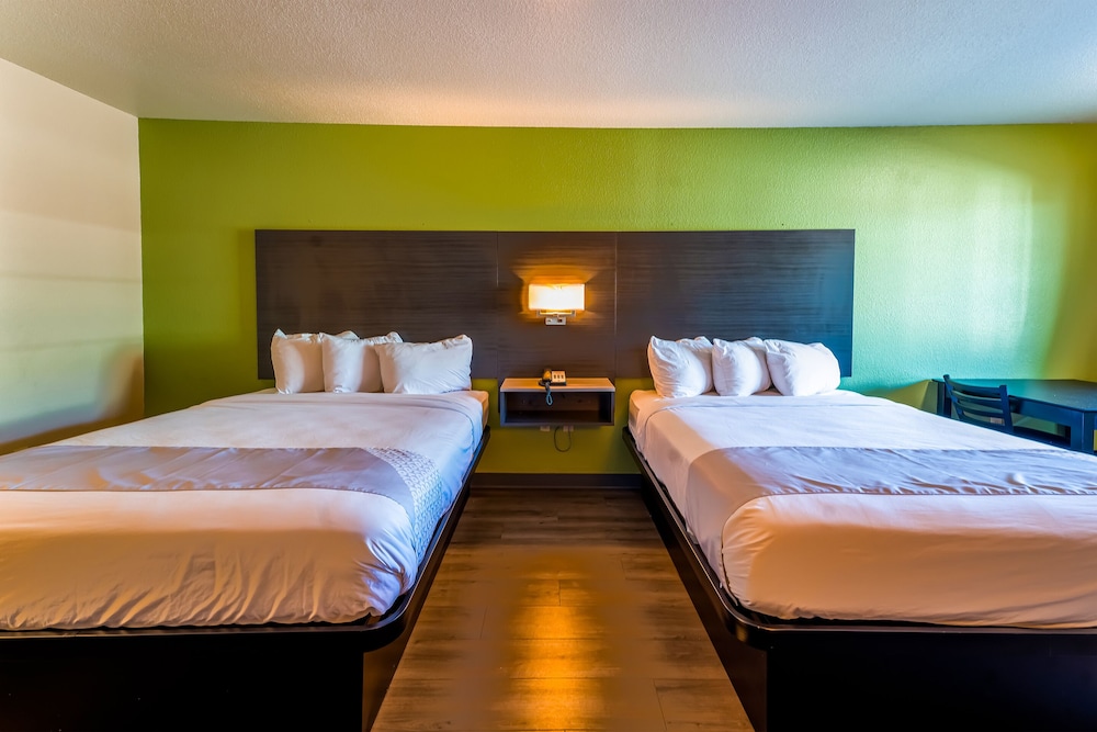 OYO Hotel Yoakum West - photo 15