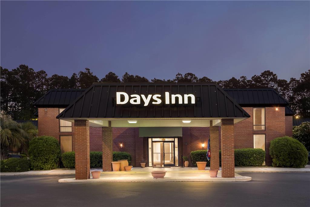 Days Inn by Wyndham Statesboro - photo 6