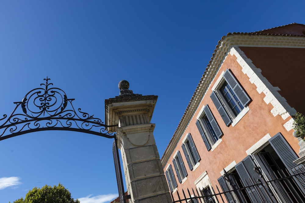 Château des Cinq Cantons — Carpentras — photo 2