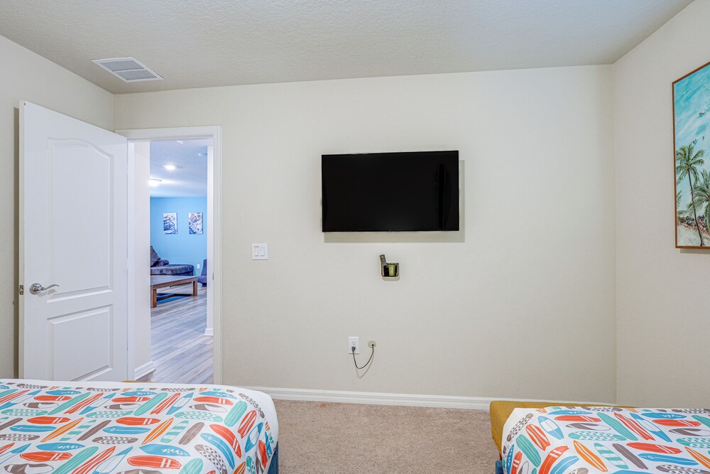 Resort Getaway w Game Room: 11 Mi to Disney - photo 24