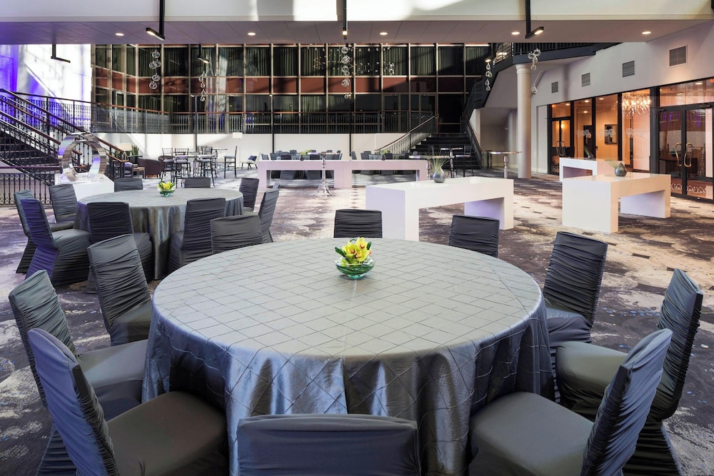 Sheraton Bloomington Hotel - photo 38