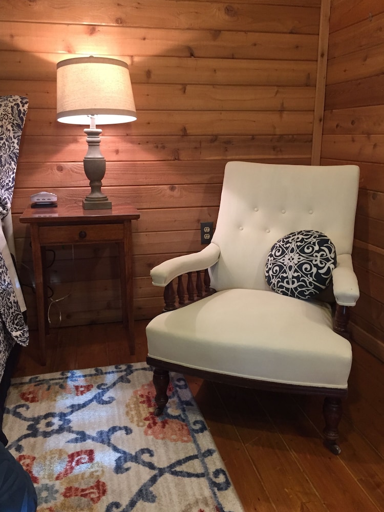 The Claiborne Bed and Breakfast - photo 4