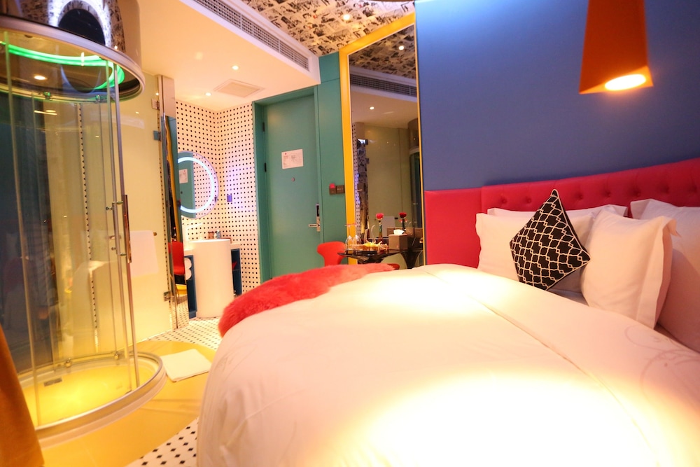 R Kiss - last minute hotel in Beijing