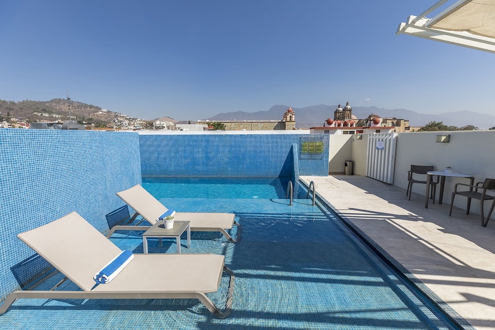 Rooftop pool