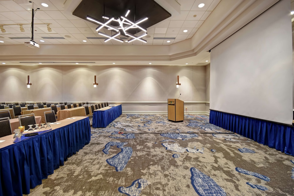Embassy Suites Charleston - photo 55