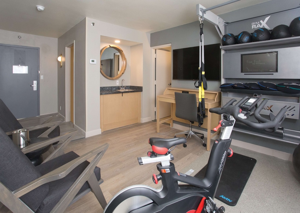 DoubleTree by Hilton Chico - photo 30
