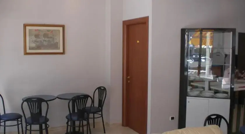Hotel Garni Dora — Bussolengo — photo 4