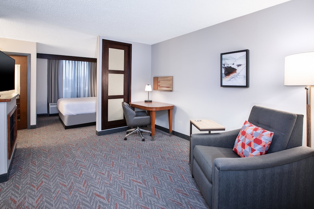 Candlewood Suites Cincinnati Northeast Mason by IHG - photo 12