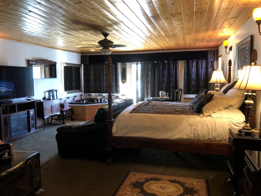 Echo Canyon Spa Resort - photo 41