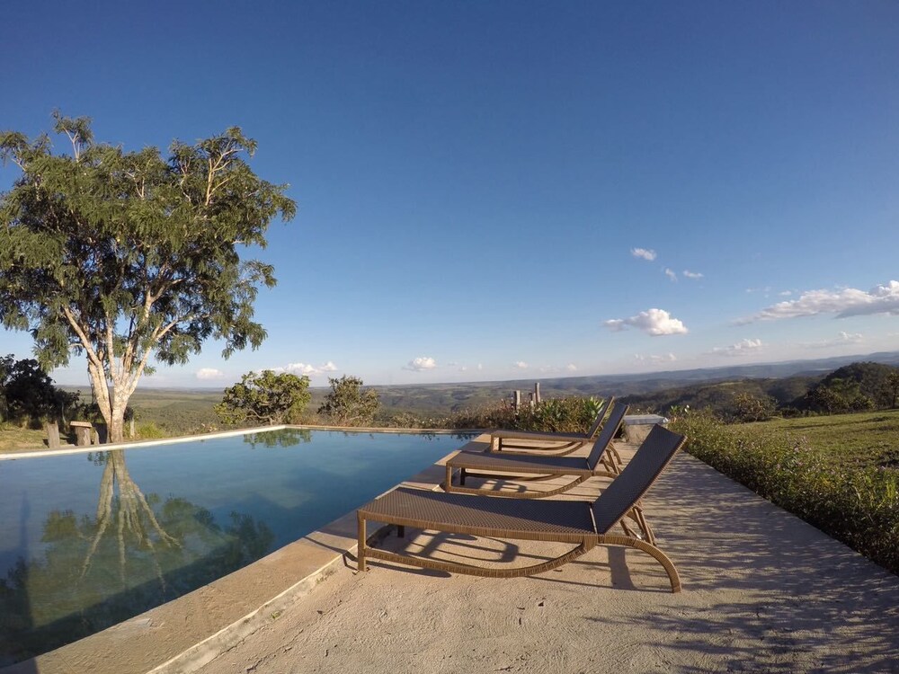 Villa dos Pireneus — 4-Star Luxury Hotel in Pirenopolis, Brasil