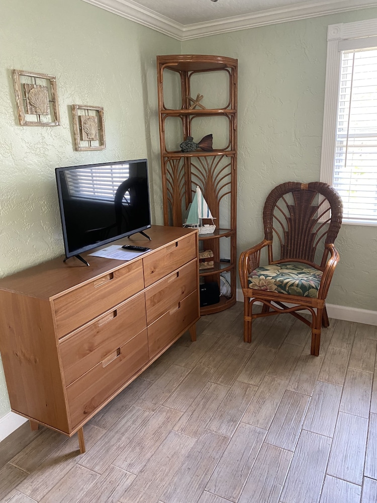 Pirate's Pointe Resort - photo 51