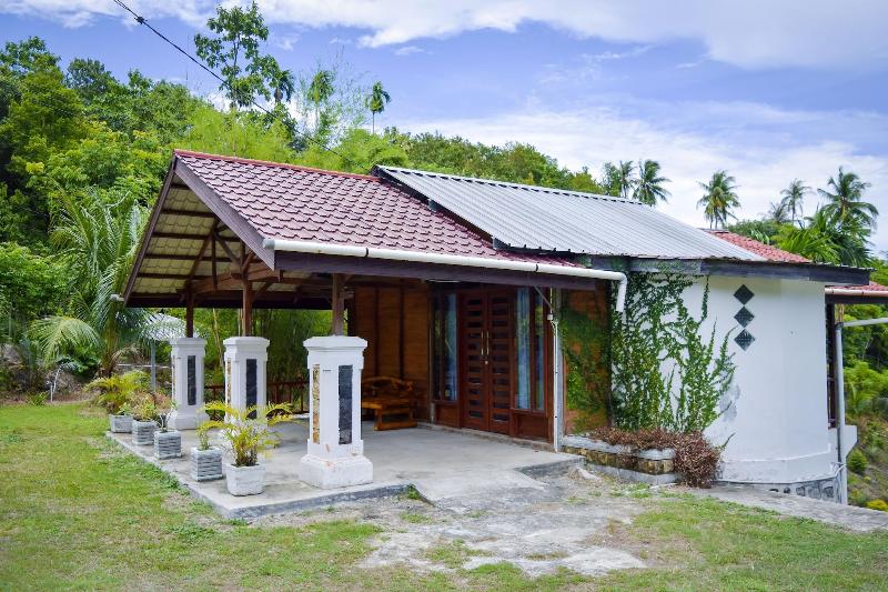 The Hawk’s Nest Resort — Sabang — photo 4