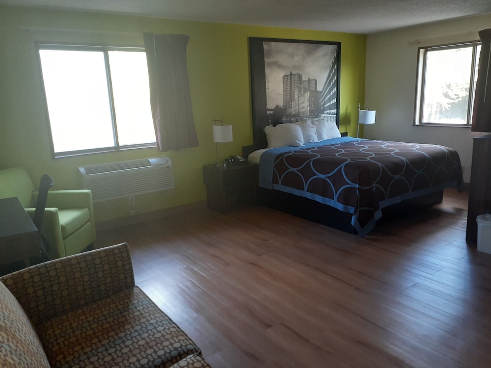 Super 8 by Wyndham Farmville - photo 5