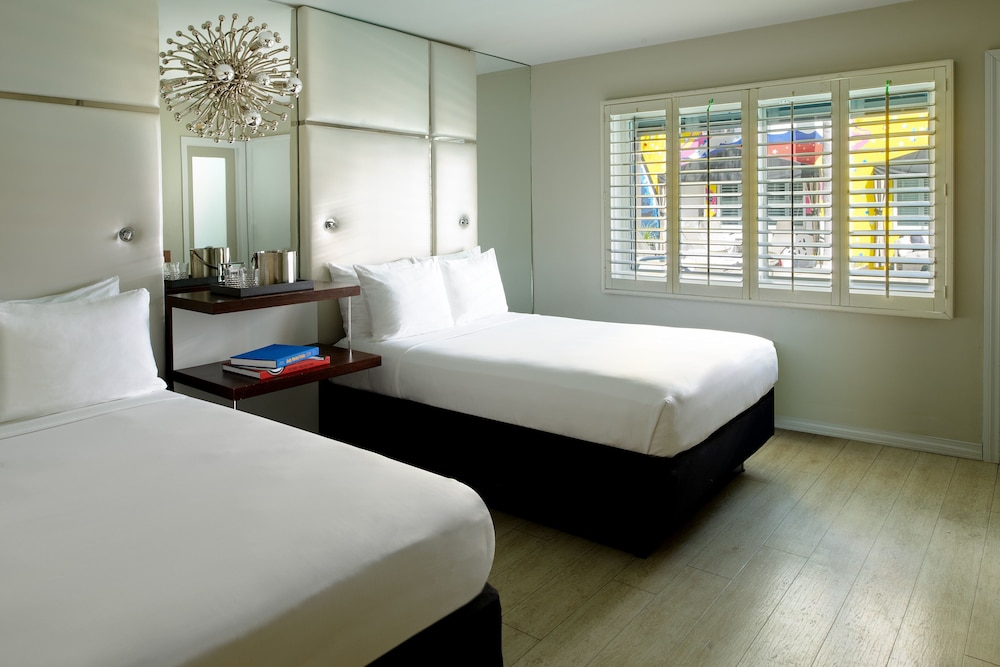Hotel Ziggy on Sunset - photo 13