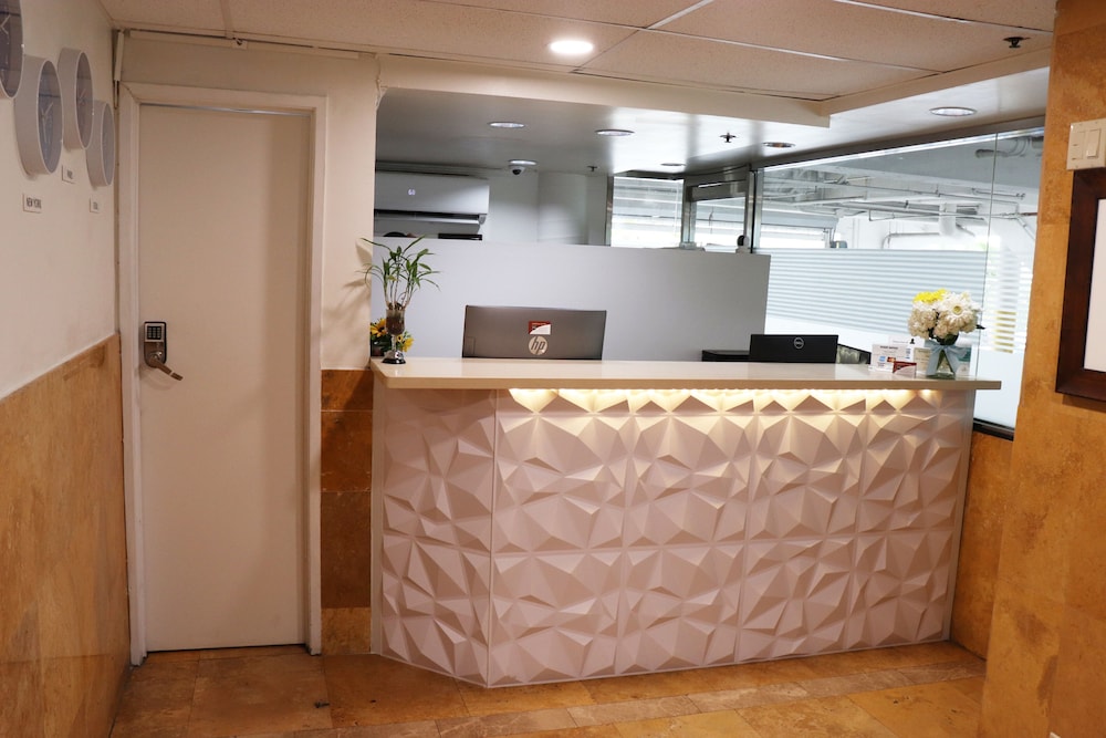 Hometel Suites Los Angeles - photo 2