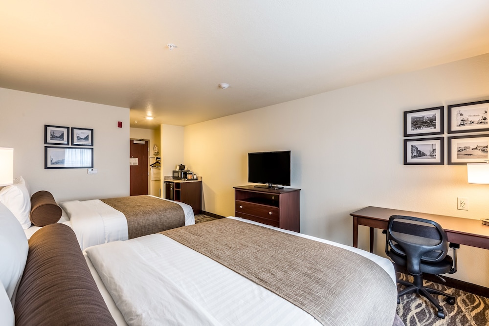 Cobblestone Hotel & Suites Chippewa Falls - photo 28