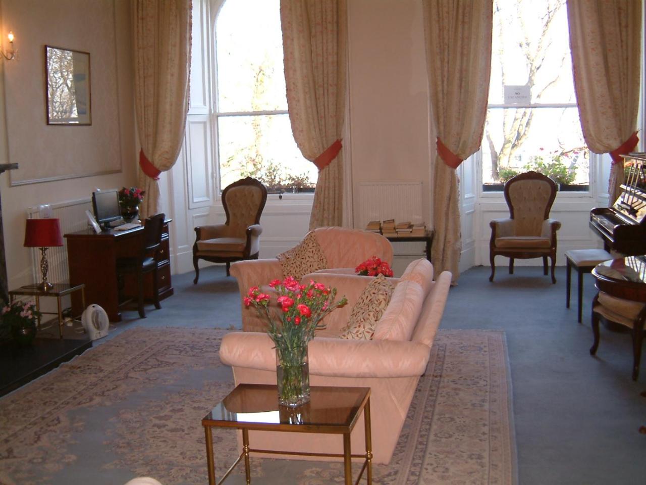 The Terrace Hotel - last minute hotel in Edinburgh