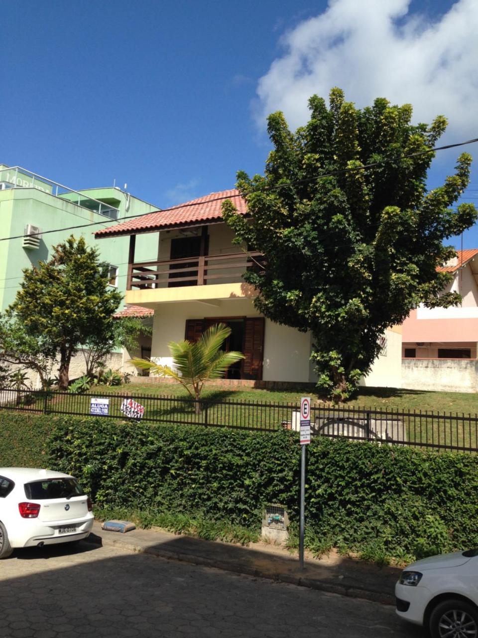 Excelente Casa Em Bombas