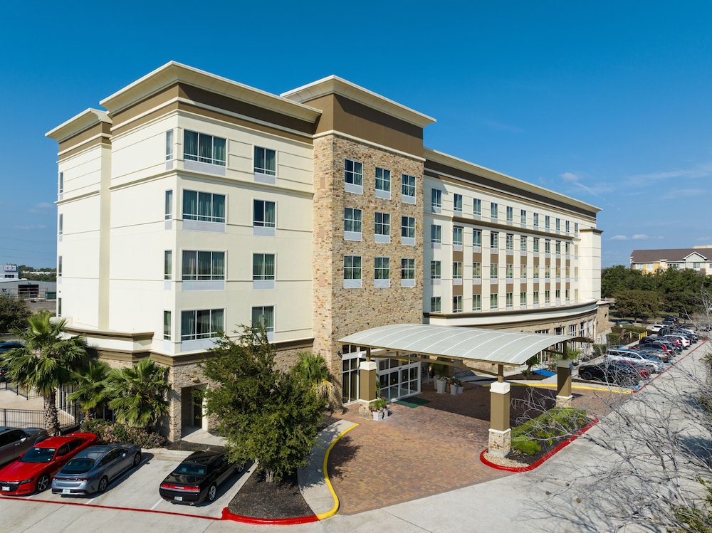 DoubleTree by Hilton Houston Westchase - photo 57