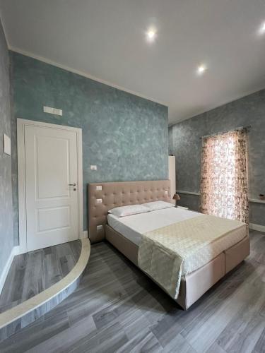 Gioia Toledo — 4-Star Luxury Hotel in Naples, Italy
