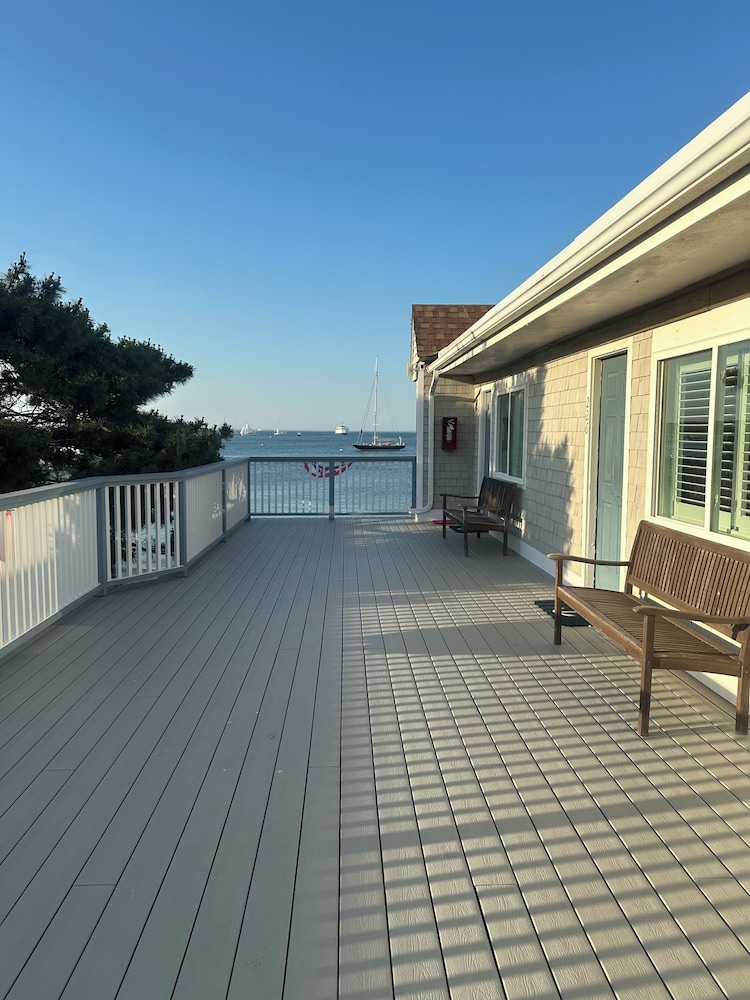 Vineyard Harbor Motel Private Beach - photo 236