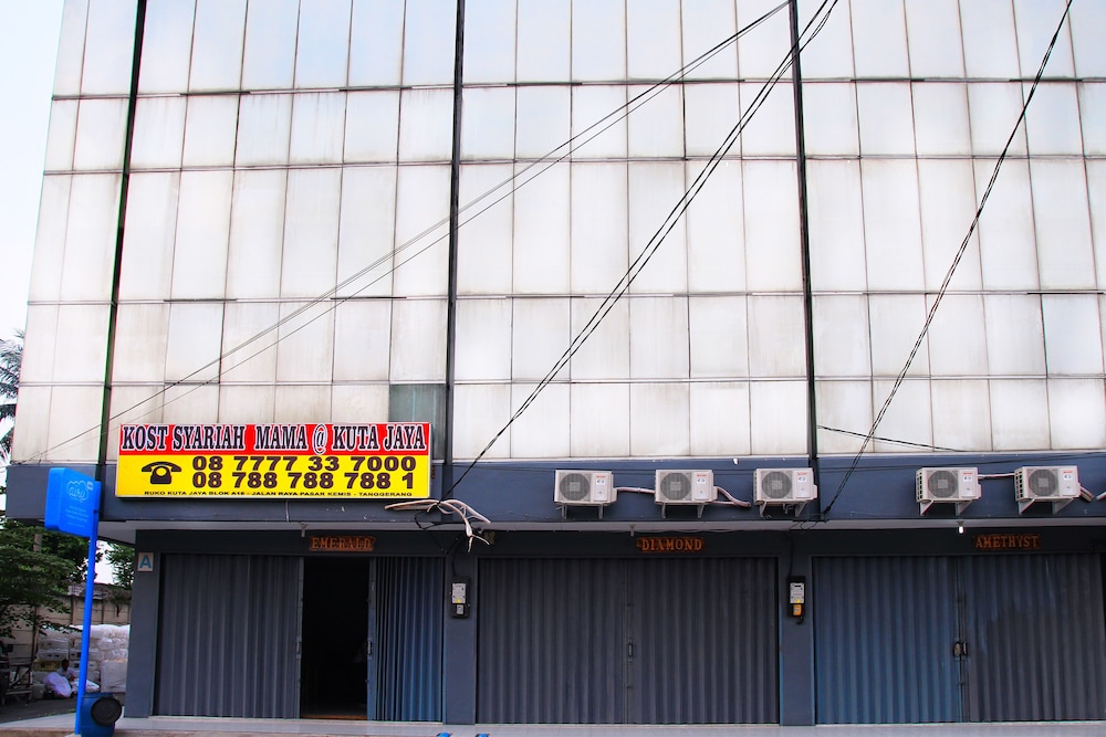 Airy Eco Syariah Pasar Kemis Raya Ruko Kutajaya Tangerang in Tangerang, Indonesia