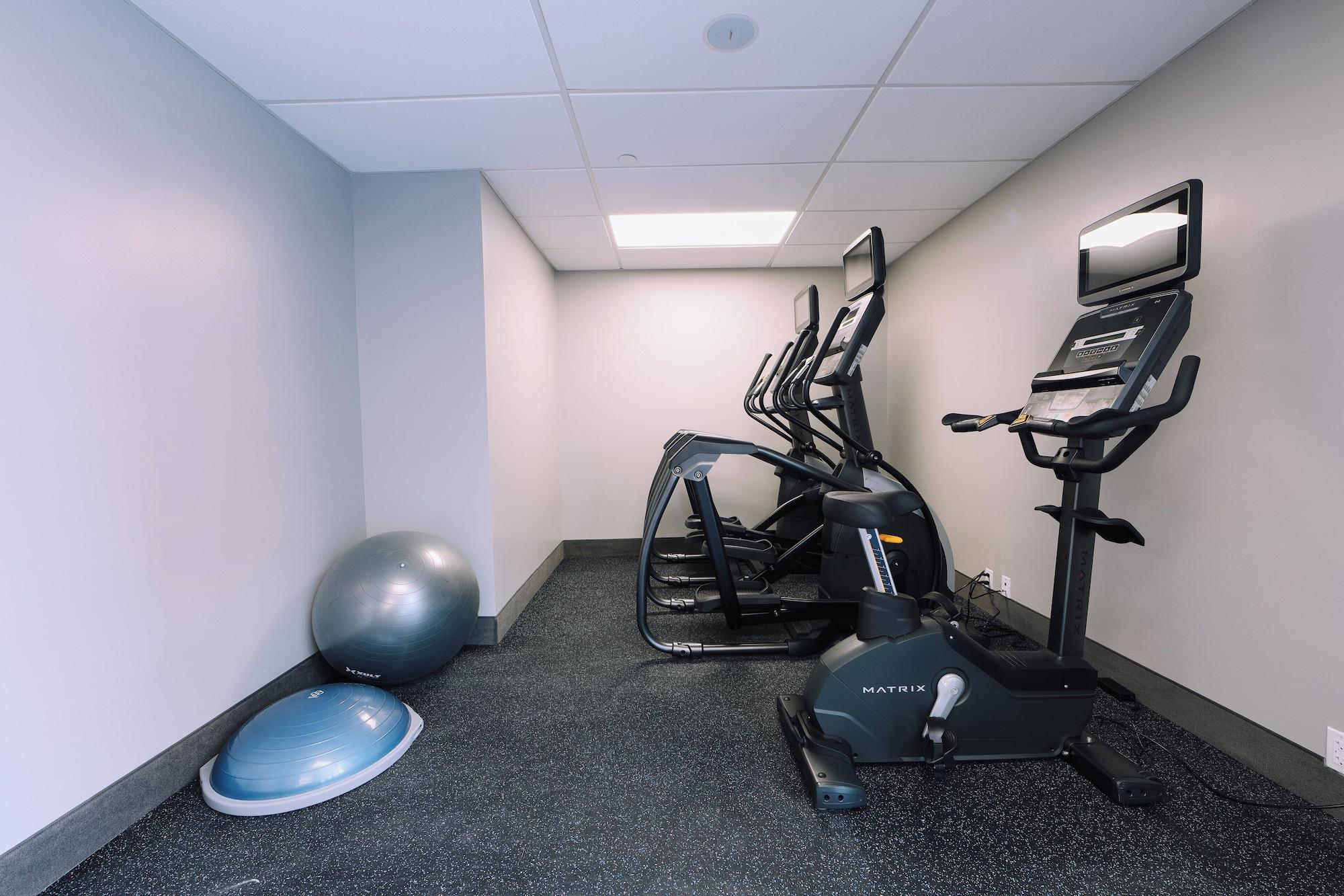 Holiday Inn Express Long Island City E New York by IHG - photo 3