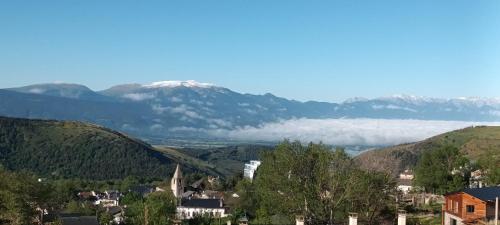 Vue Panoramique Confortable Piscine Randonnees Skis - last minute hotel in Unknown City