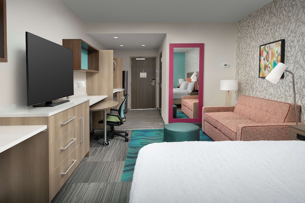 Home2 Suites by Hilton Miami Airport South Blue Lagoon - photo 9