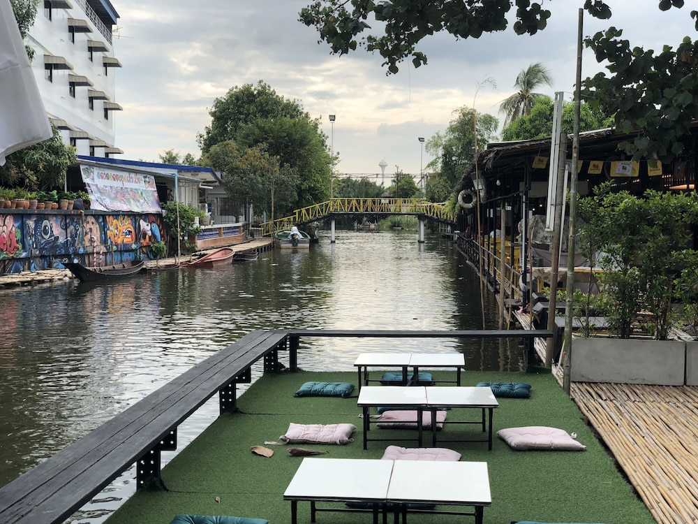 Rimnam Hotel Suk Sawat 70 — hotel in Phra Pradaeng