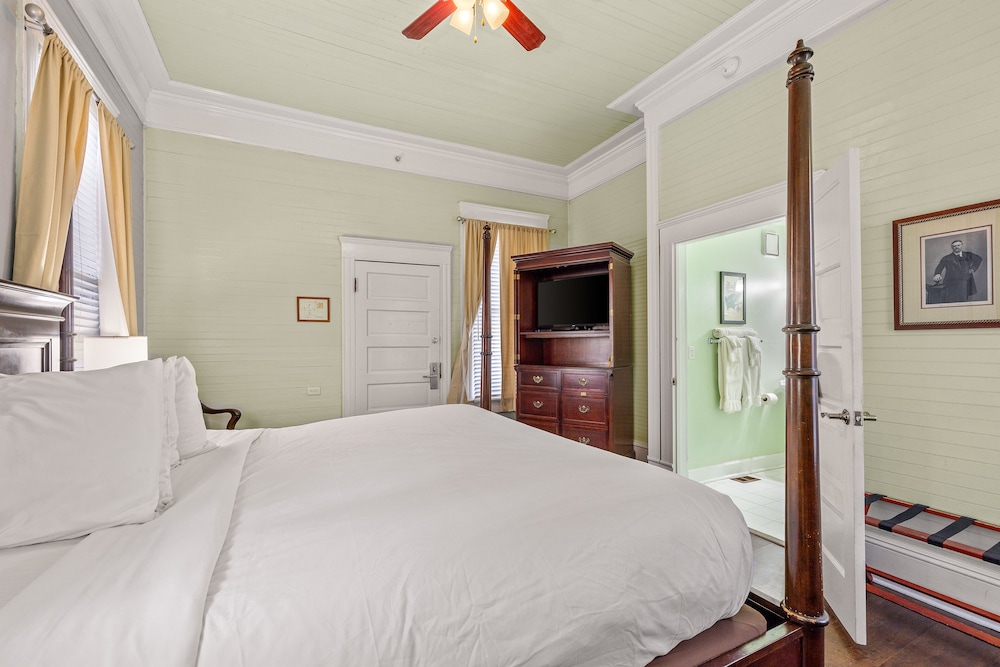 Coombs Inn and Suites - photo 14