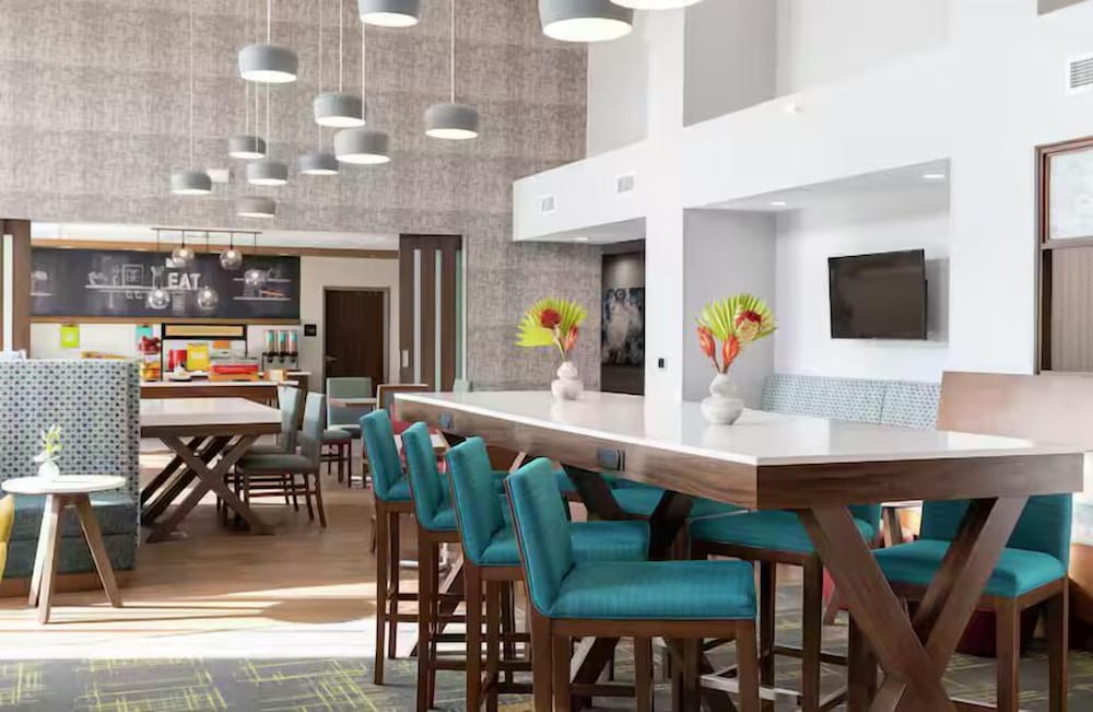 Hampton Inn & Suites by Hilton Louisville East Oxmoor - photo 20