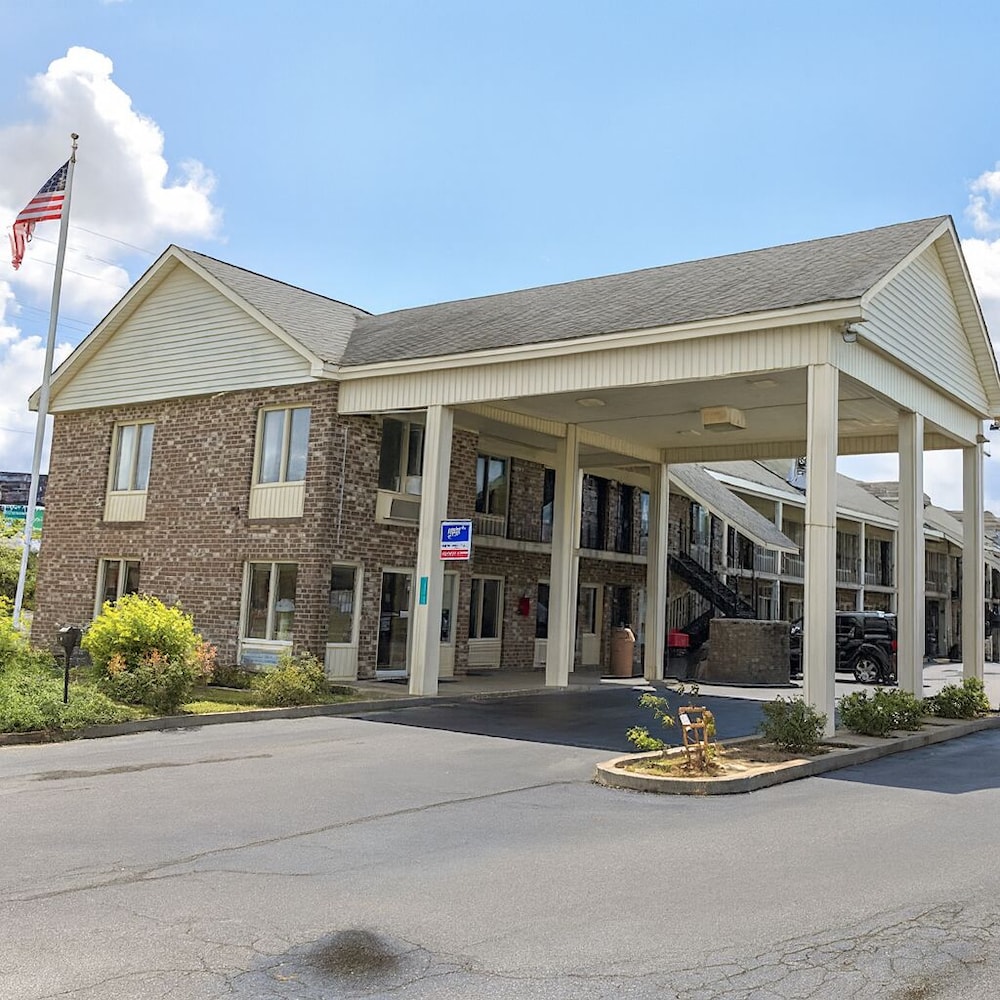 Days Inn by Wyndham Manning - photo 19