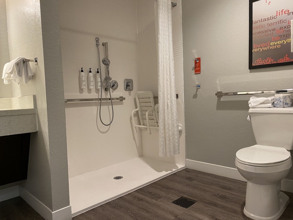 TownePlace Suites by Marriott Venice - photo 20