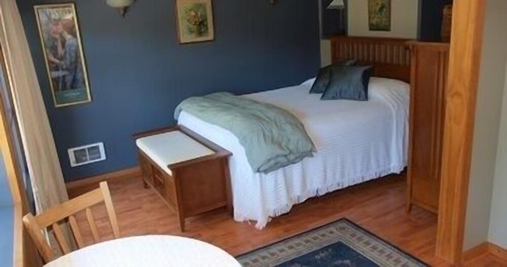 Robin Hood Village Resort - photo 11